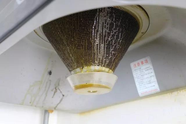 家電清洗培訓：油煙機這三個地方你都清理到了？